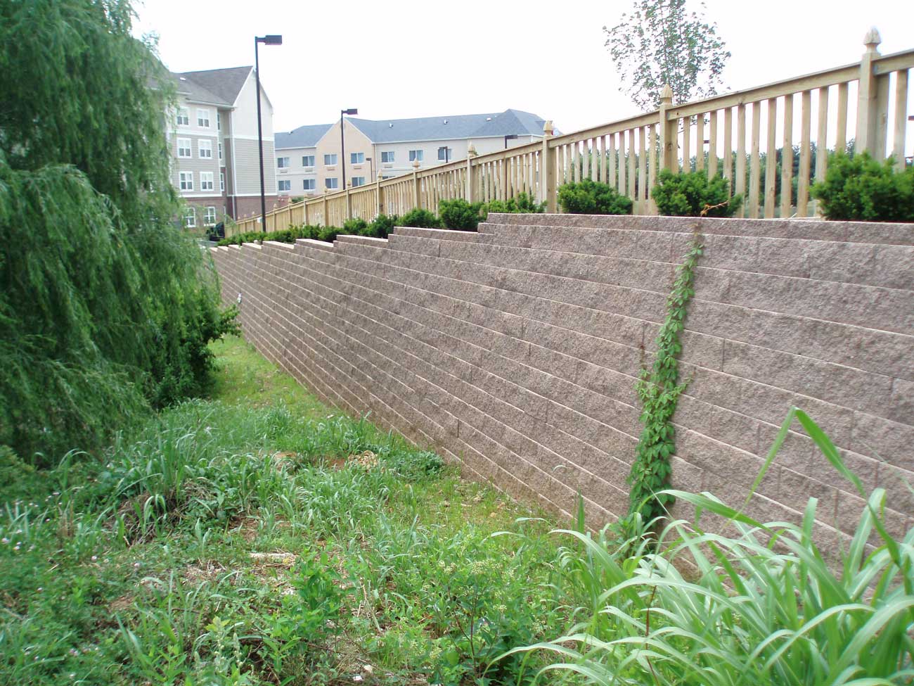 CornerStone block retaining wall Hilton Garden Inn green