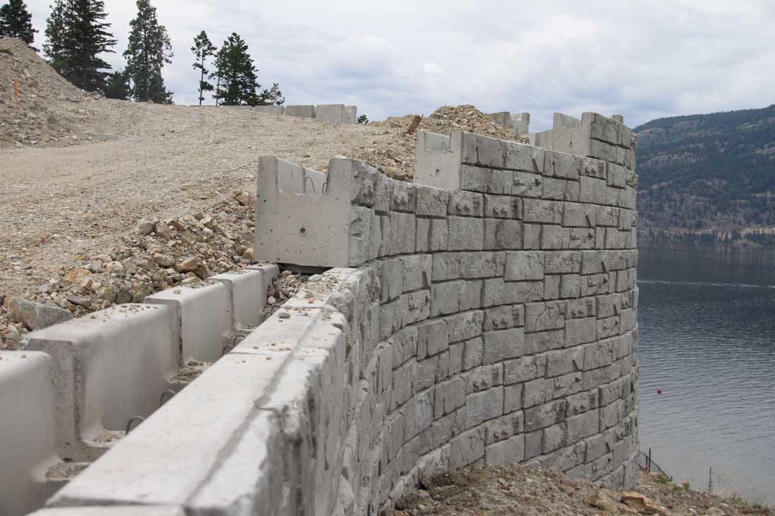 Big concrete blocks hot sale for retaining walls