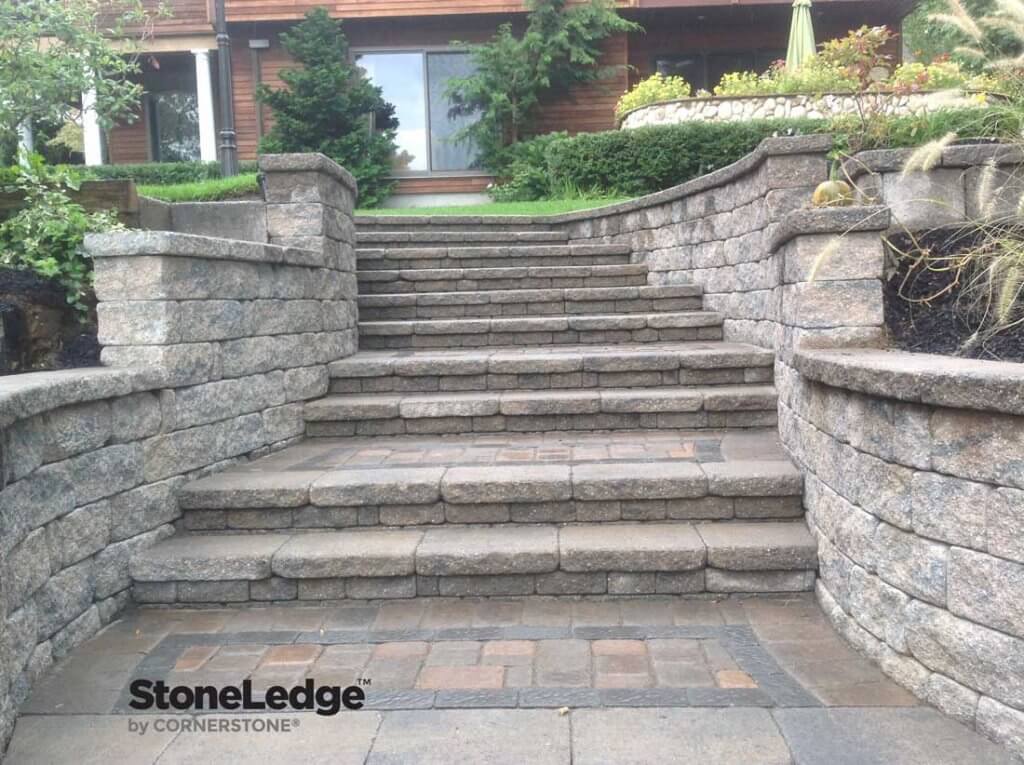 Landscape-Stairs-Using-StoneLedge-wall-Blocks