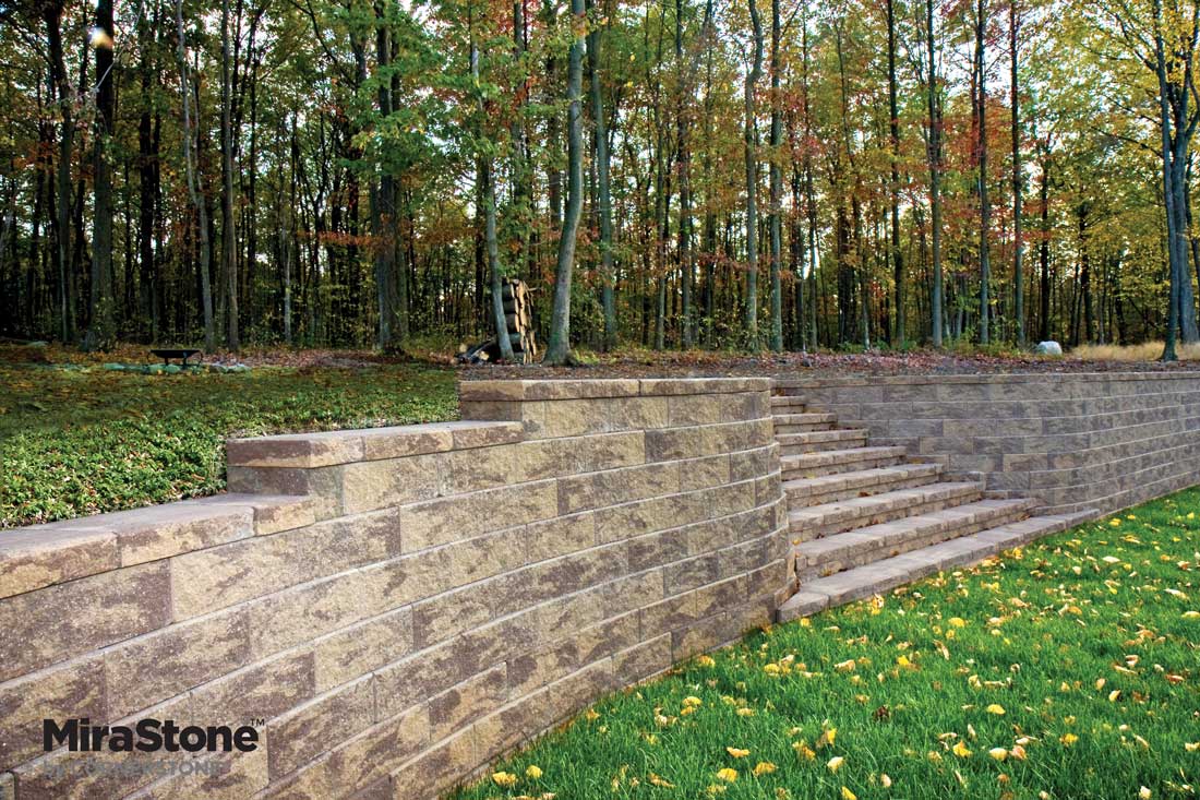 MiraStone-Retaining-Wall-by-LibertyStone-landscaped