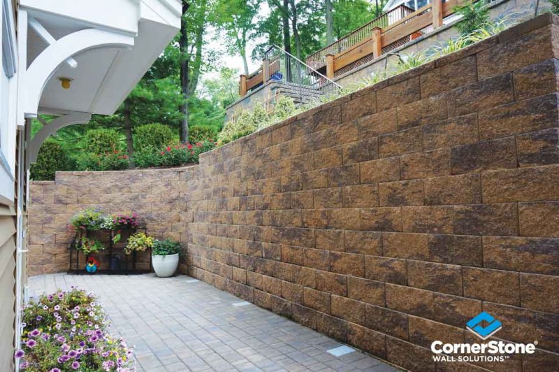 CornerStone 100 retaining wall block photos | CornerStone Solutions