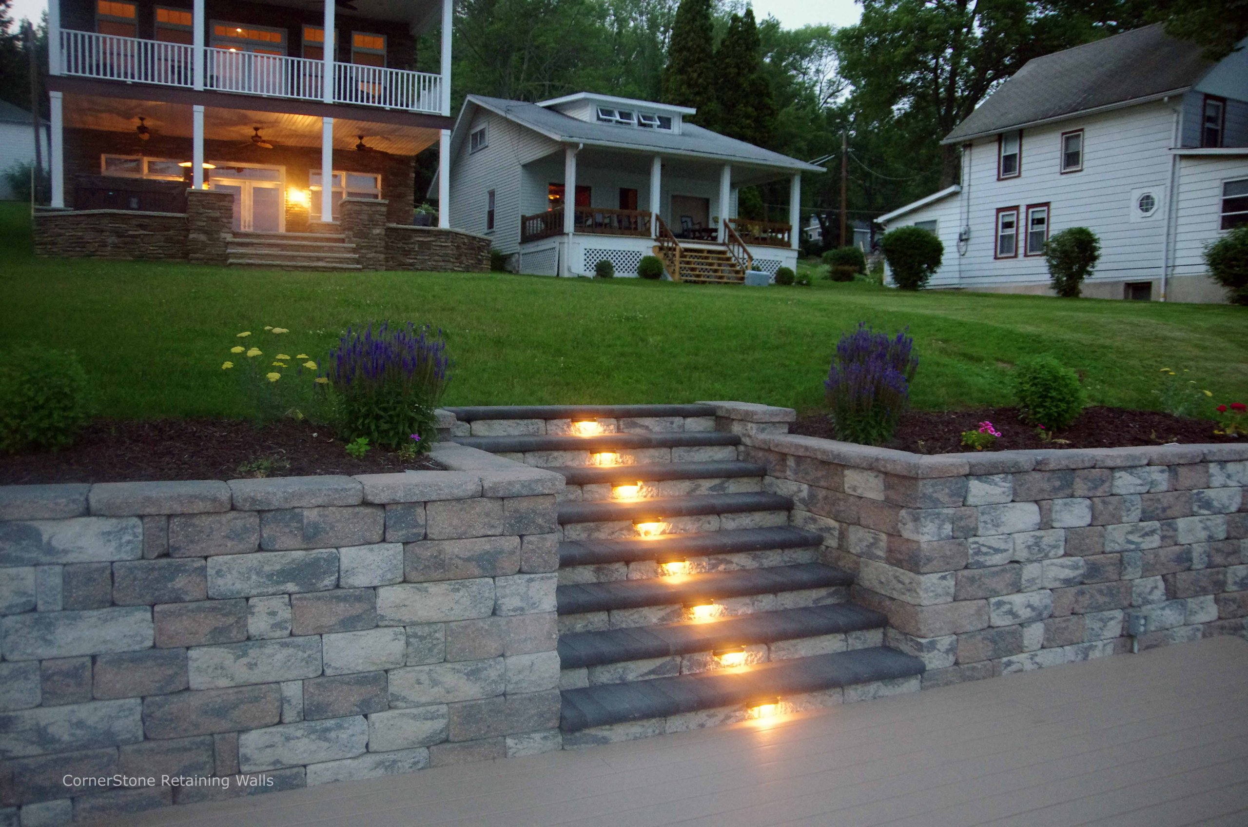 Retaining Wall   Backyard Retaining Wall Stair Lights Scaled 