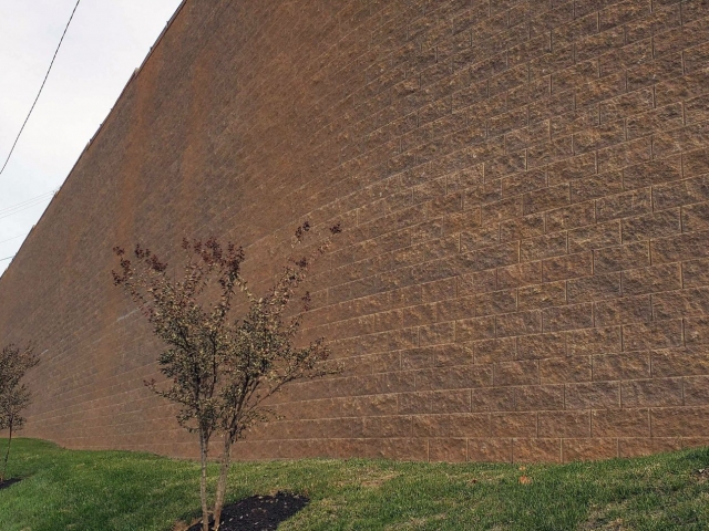 Tall, Curved Retaining Wall in Lynchburg, Virginia