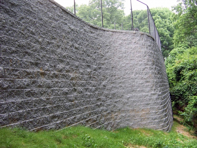 Tall CornerStone Retaining Wall - Atlanta, Georgia