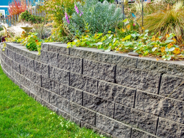 CornerStone 100 retaining wall builds raised gardens