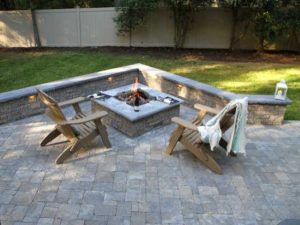 StoneLedge retaining walls finished with cap units.